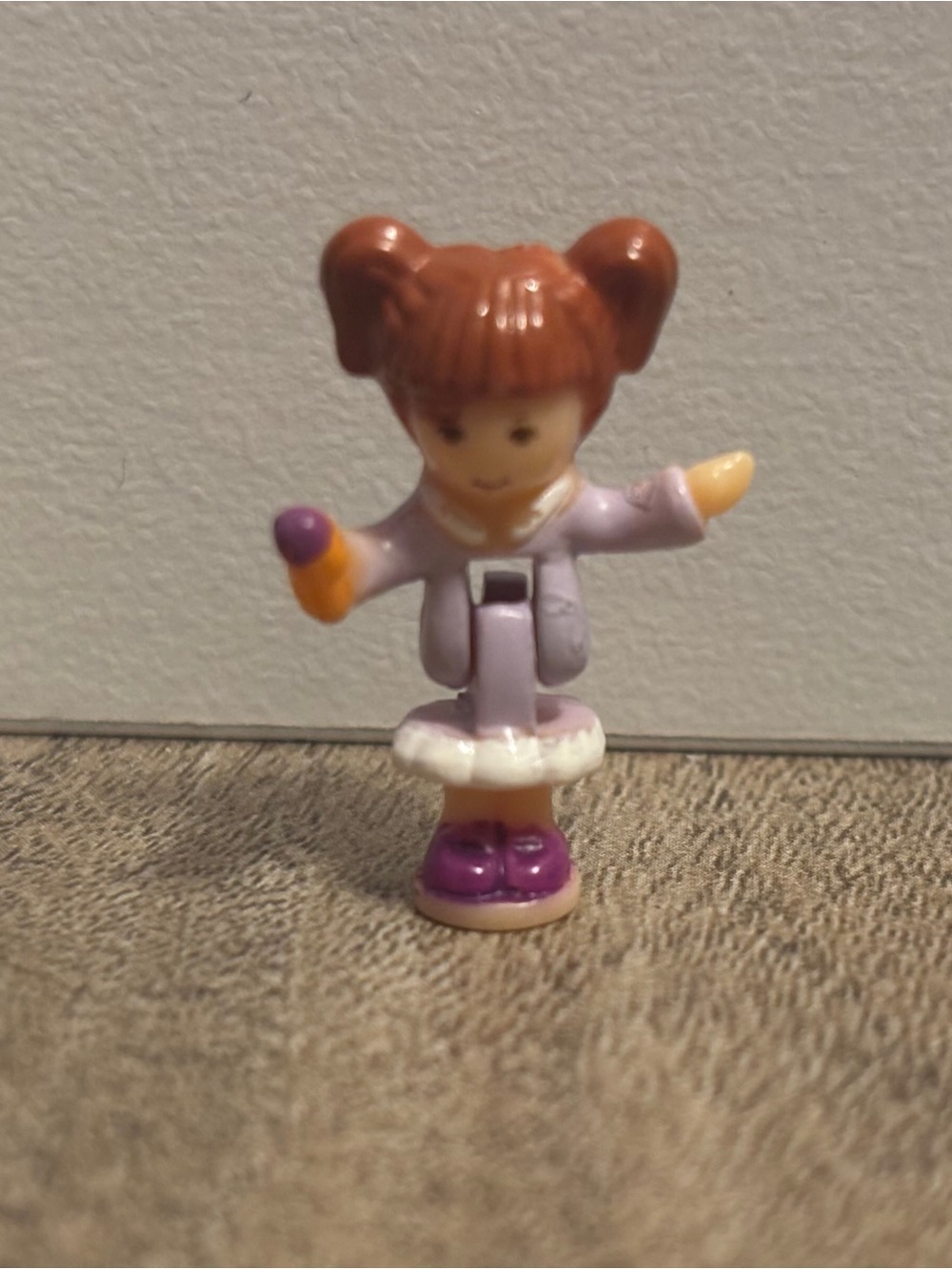 Vintage 1996 Polly Pocket Magical Movin Pollyville Tawny